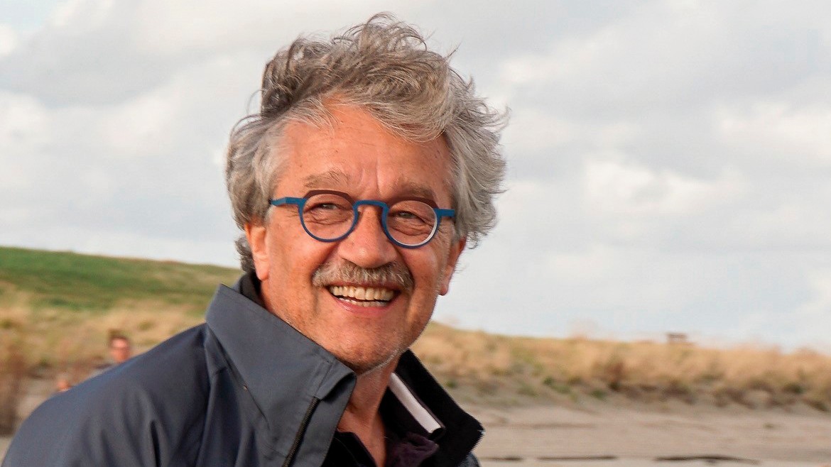 Oud-voorzitter VWN Joost van Kasteren was een empathische mentor en kritisch journalist